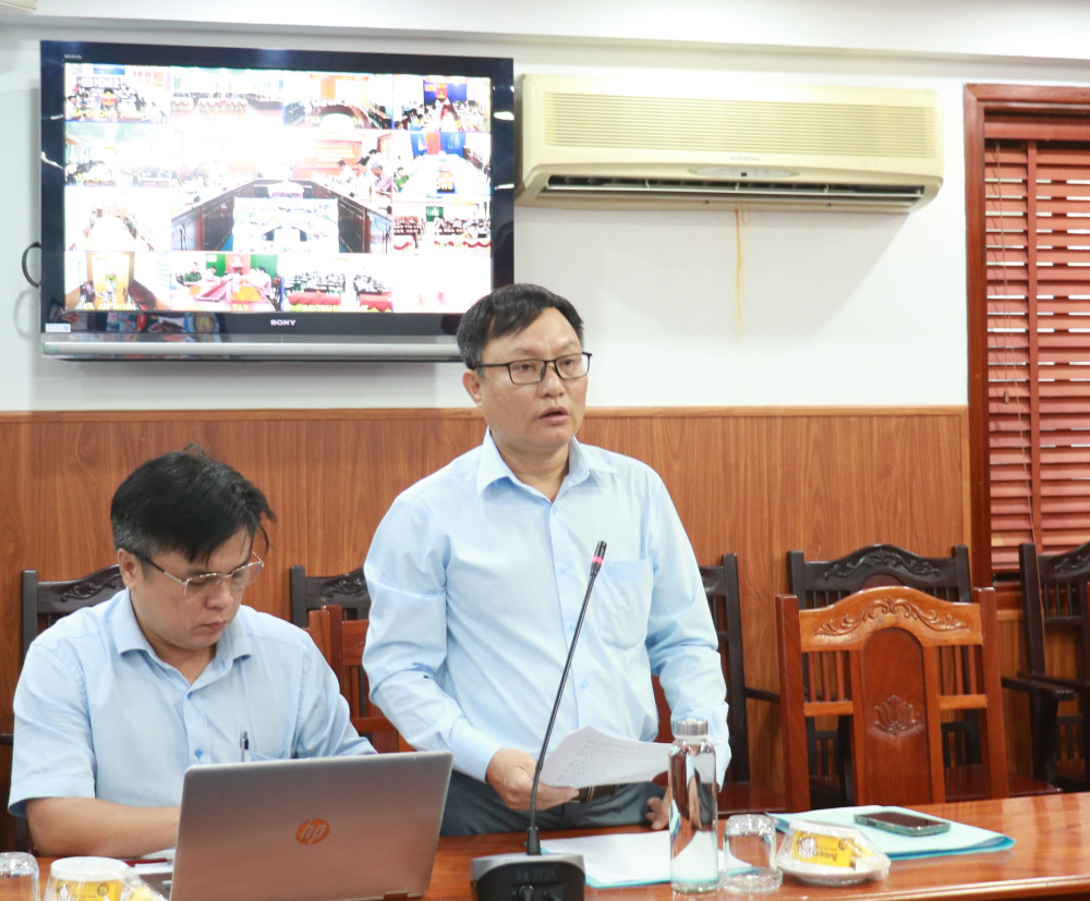 Phó Giám đốc Sở Nông nghiệp và Môi trường Lê Quang Định thông tin việc triển khai Chiến dịch xây dựng, hoàn thiện cơ sở dữ liệu đất đai trên địa bàn tỉnh